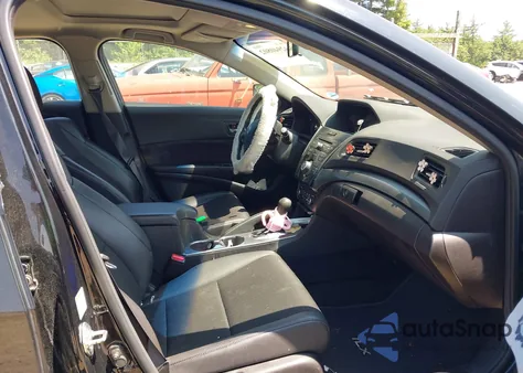 2013 Acura Ilx Hybrid 1.5L from USA, damaged, VIN 19VDE3F38DE301501